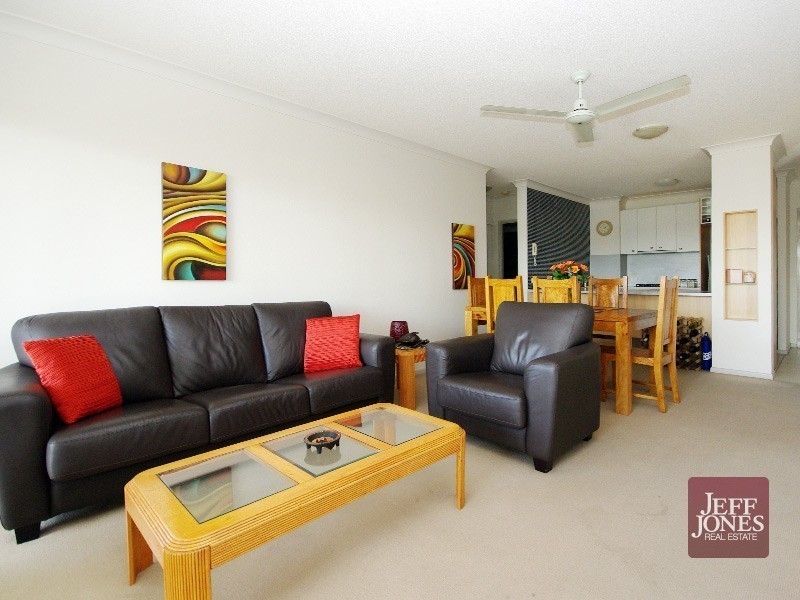 20/11 Kitchener Street, Coorparoo QLD 4151