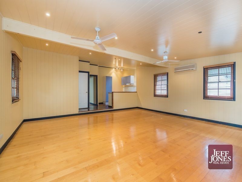 16 Sword Street, Woolloongabba QLD 4102