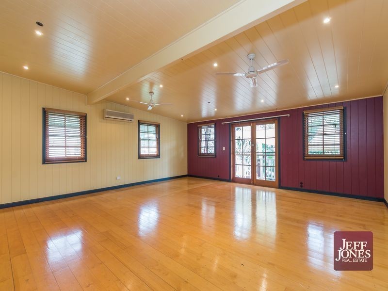 16 Sword Street, Woolloongabba QLD 4102