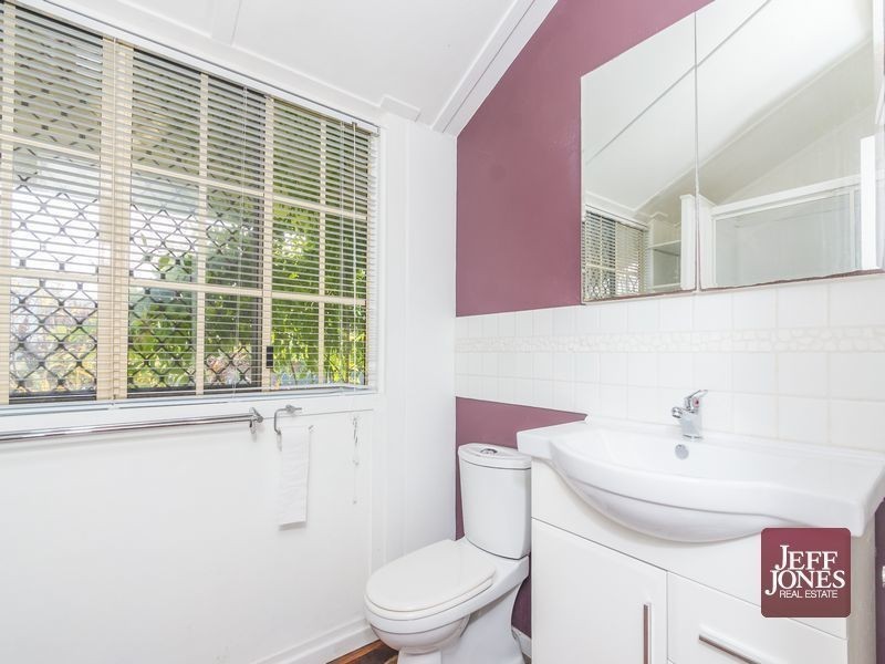 16 Sword Street, Woolloongabba QLD 4102