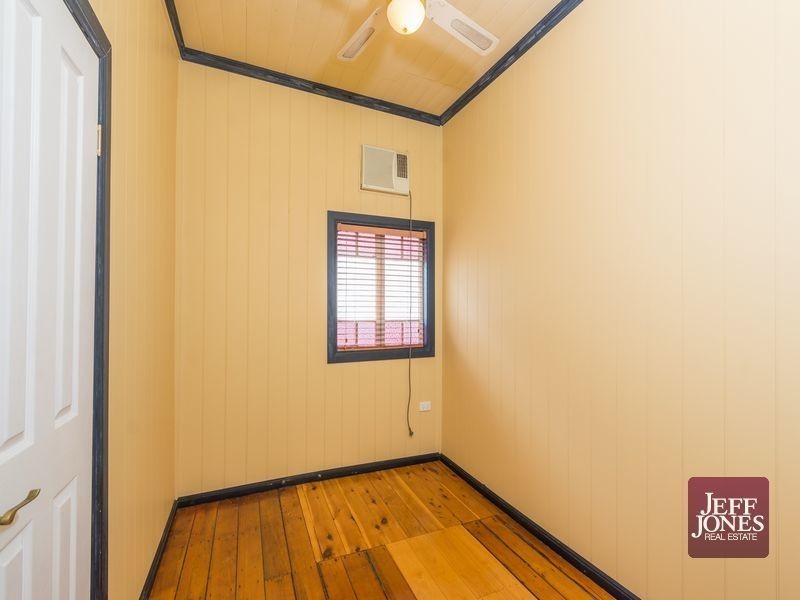 16 Sword Street, Woolloongabba QLD 4102