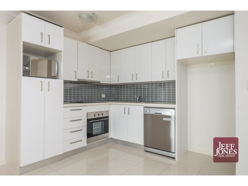 34/108 Nicholson Street, Greenslopes QLD 4120