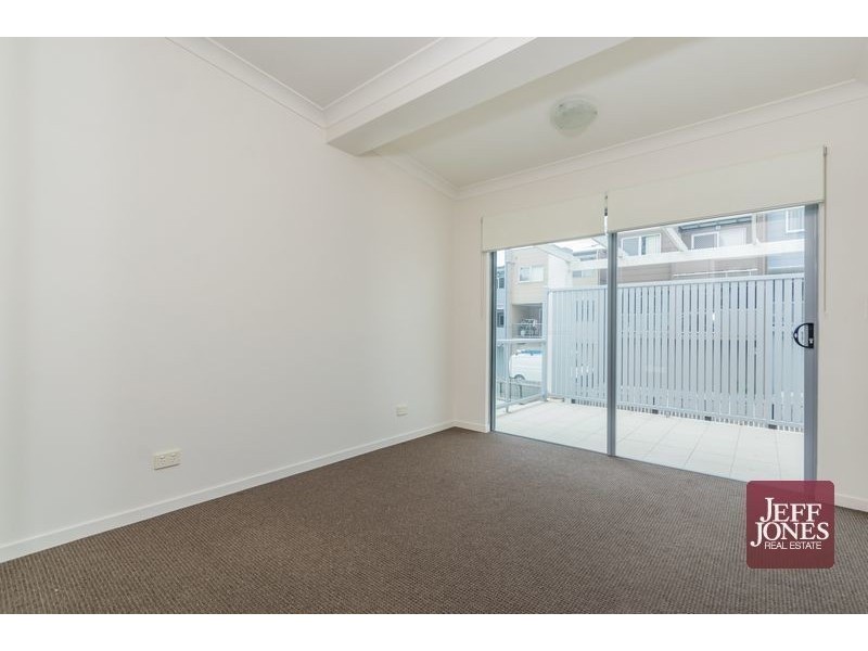 34/108 Nicholson Street, Greenslopes QLD 4120