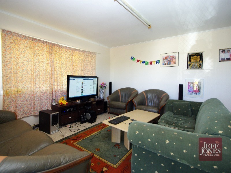 1/32 Fifth Avenue, Coorparoo QLD 4151