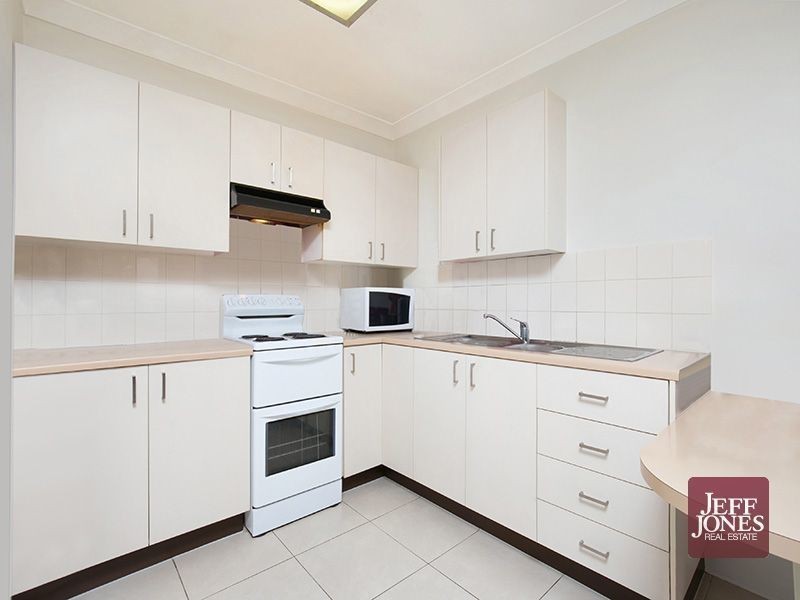3/57 Dunellan Street, Greenslopes QLD 4120