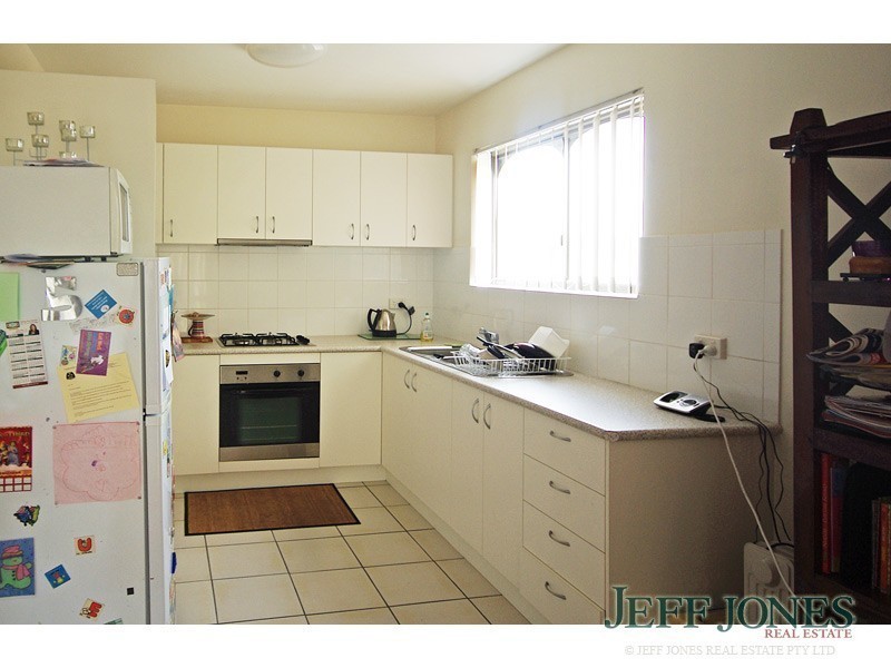 1/12 Mansfield Street, Coorparoo QLD 4151