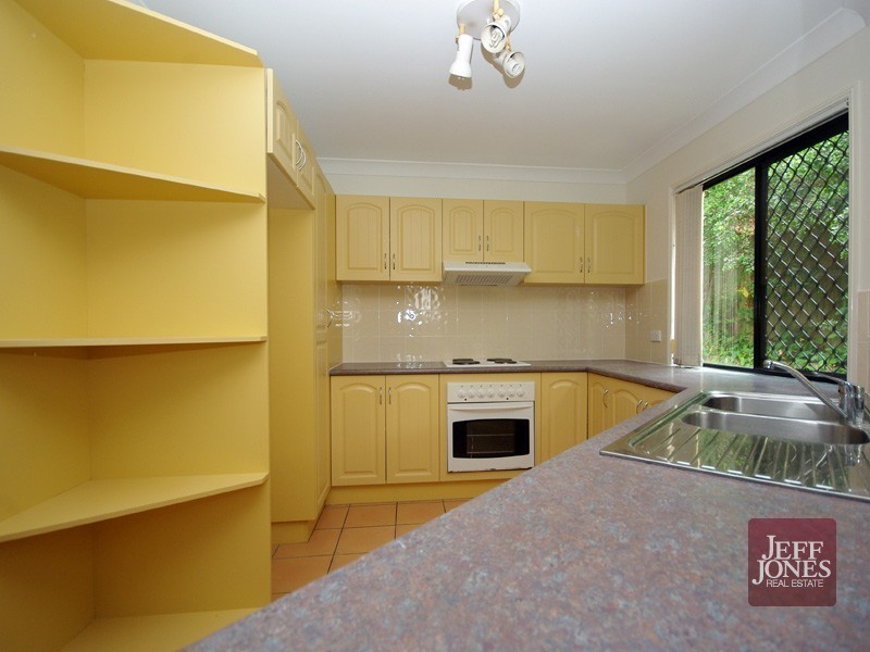 1/37A St Leonards Street, Coorparoo QLD 4151