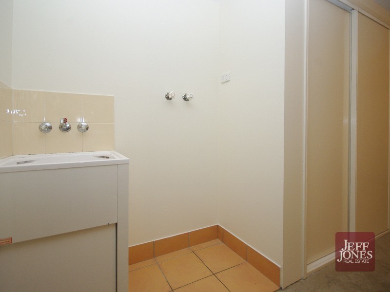 1/37A St Leonards Street, Coorparoo QLD 4151