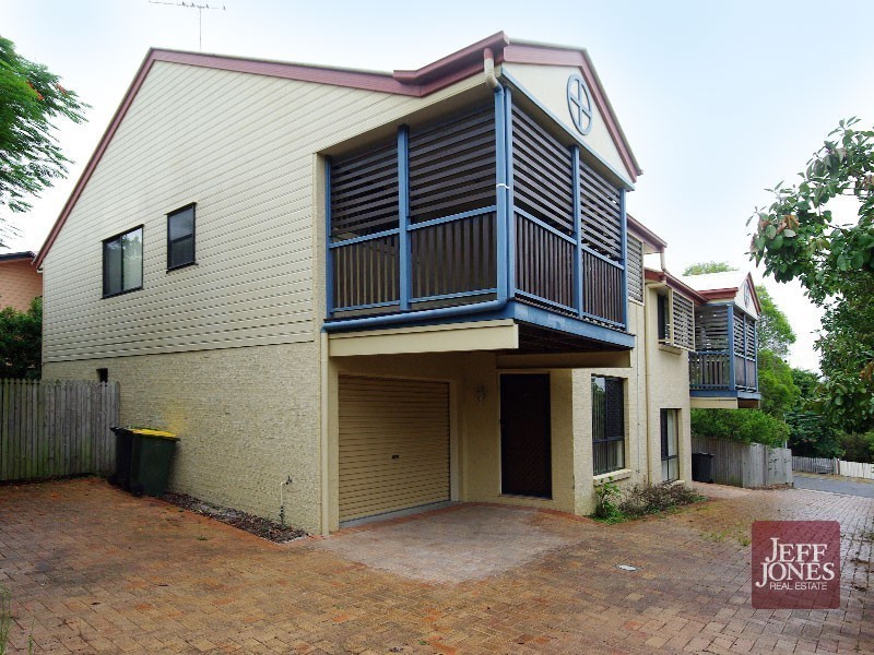 1/37A St Leonards Street, Coorparoo QLD 4151