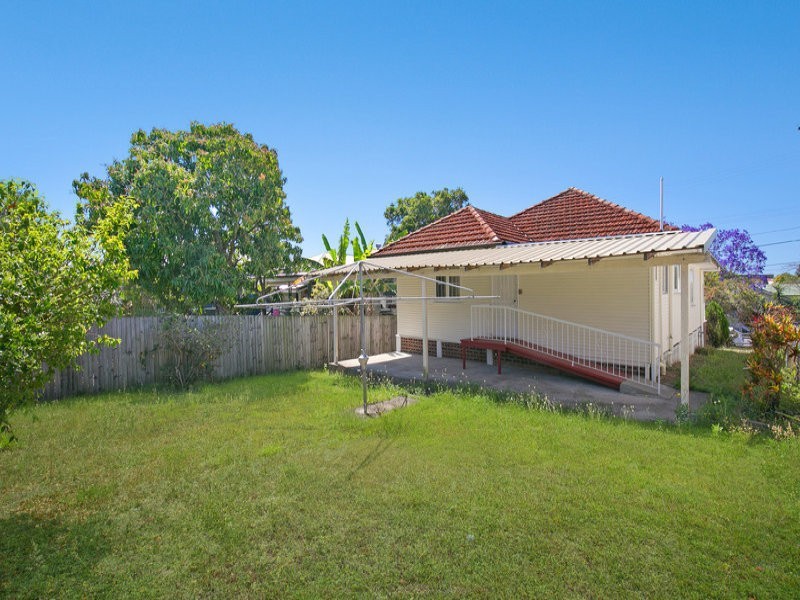 72 Ridge Street, Greenslopes QLD 4120
