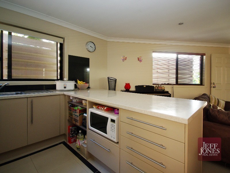 6/12 Newton Street, Coorparoo QLD 4151