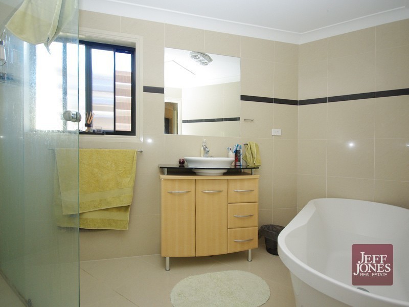 6/12 Newton Street, Coorparoo QLD 4151