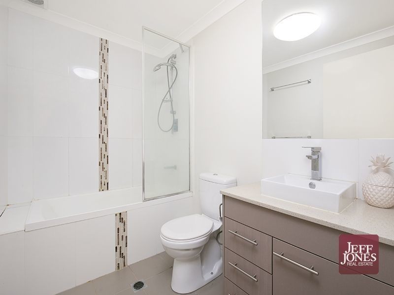 1/38 Chatsworth Road, Greenslopes QLD 4120