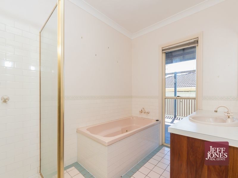 99 Gallipoli Road, Carina Heights QLD 4152