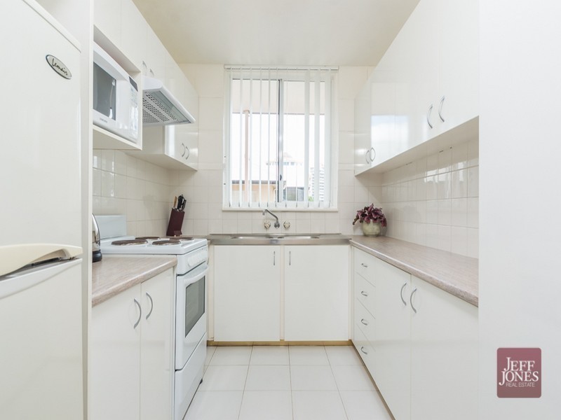 42/64 Thorn Street, Kangaroo Point QLD 4169