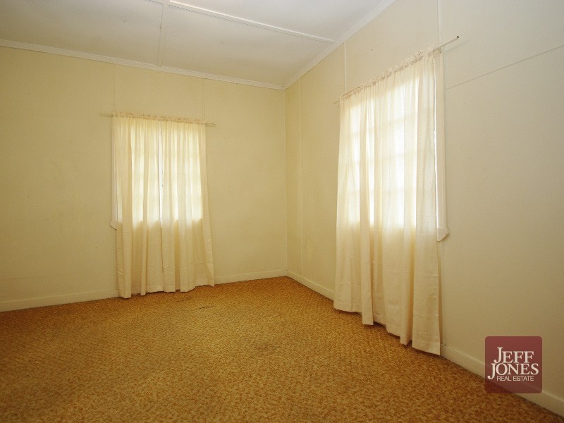 38 Raby Road, Coorparoo QLD 4151
