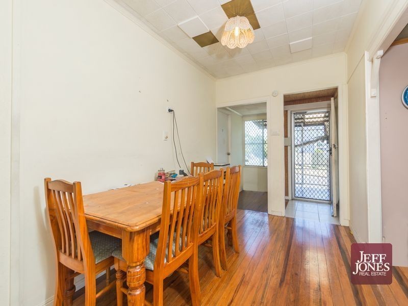 1 Somerfield Street, Upper Mount Gravatt QLD 4122