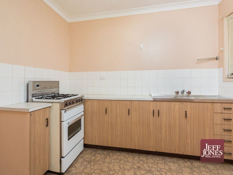 2/57 Hunter Street, Greenslopes QLD 4120