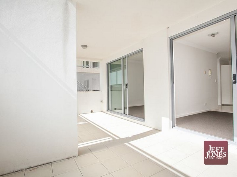 25/108 Nicholson Street, Greenslopes QLD 4120
