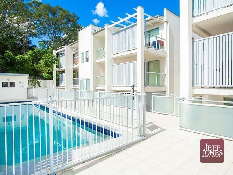 25/108 Nicholson Street, Greenslopes QLD 4120