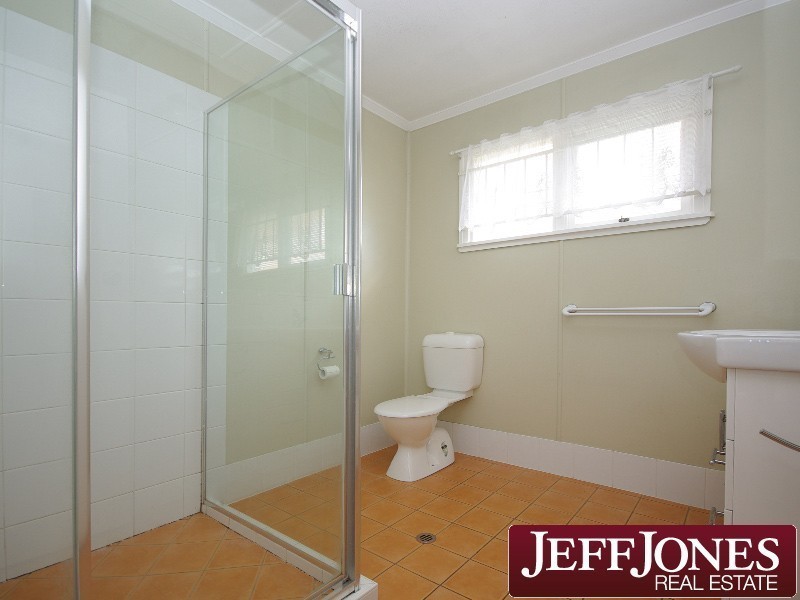 4/44 Broadway Street, Woolloongabba QLD 4102