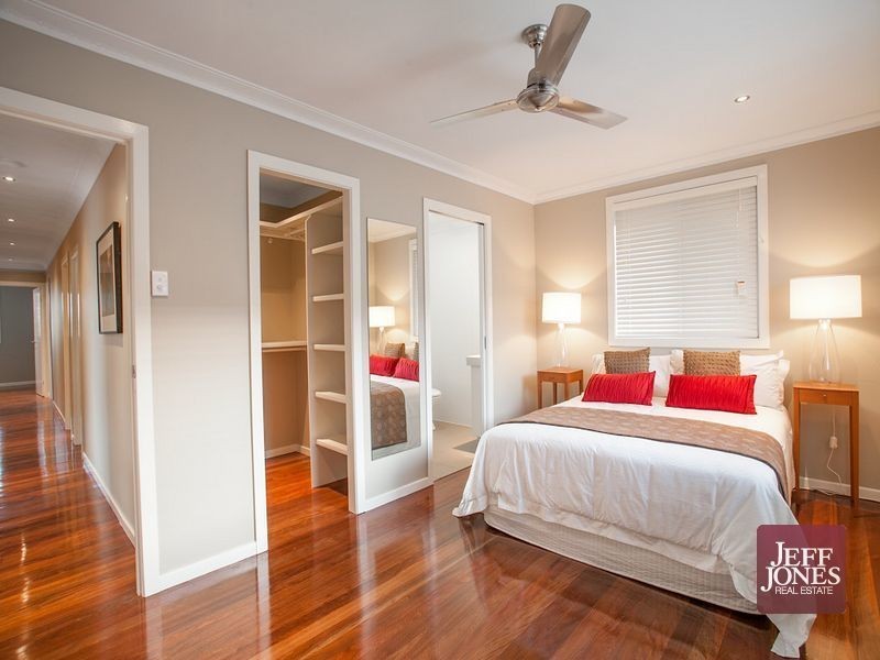 61 Monash Road, Tarragindi QLD 4121