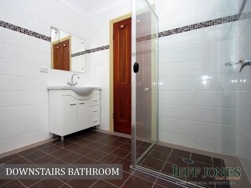 94 Linton Street, Kangaroo Point QLD 4169