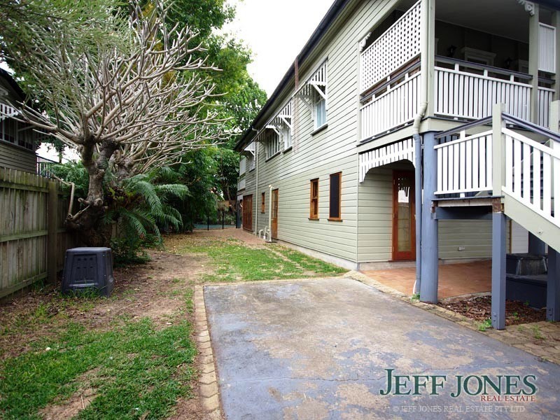 94 Linton Street, Kangaroo Point QLD 4169