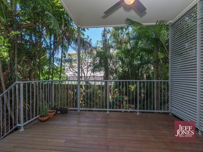 4/96 Broadway Street, Carina QLD 4152