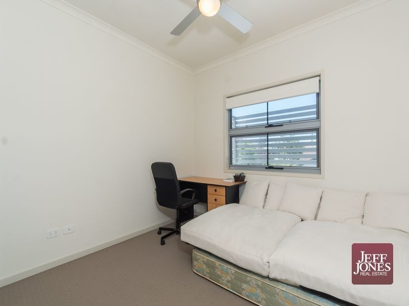 4/96 Broadway Street, Carina QLD 4152