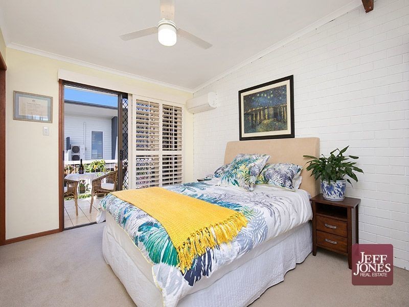 2/52 Bunya Street, Greenslopes QLD 4120