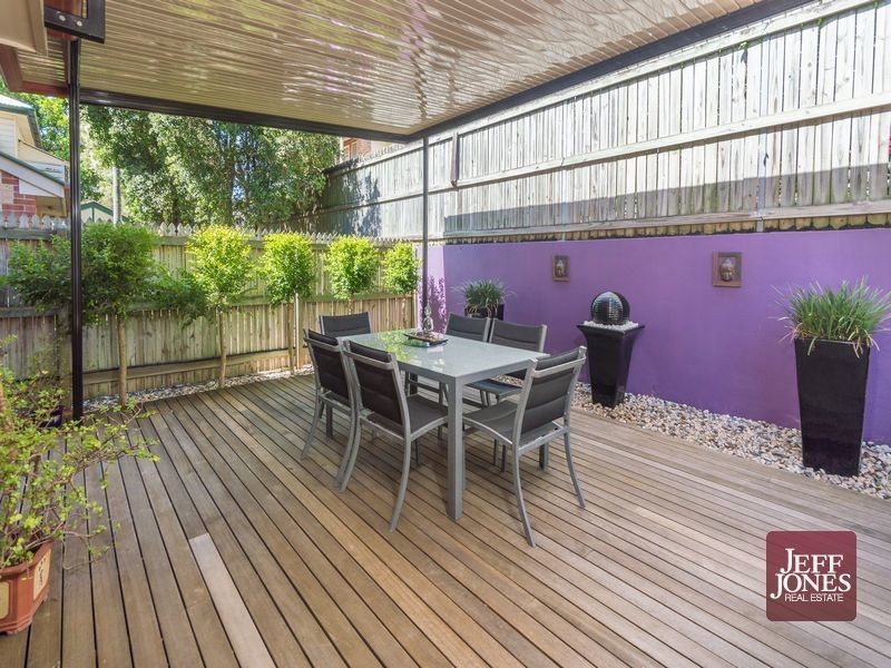 2/22 Hunter Street, Greenslopes QLD 4120