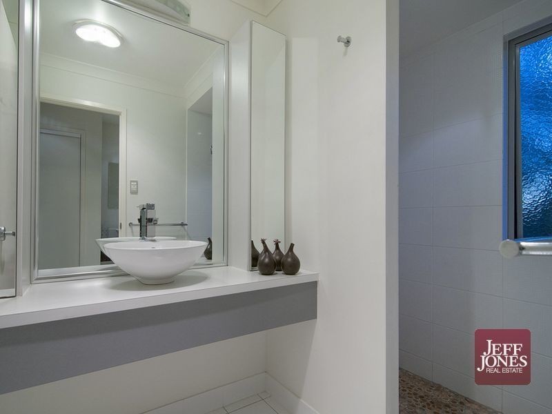 435 Springwood Road, Daisy Hill QLD 4127