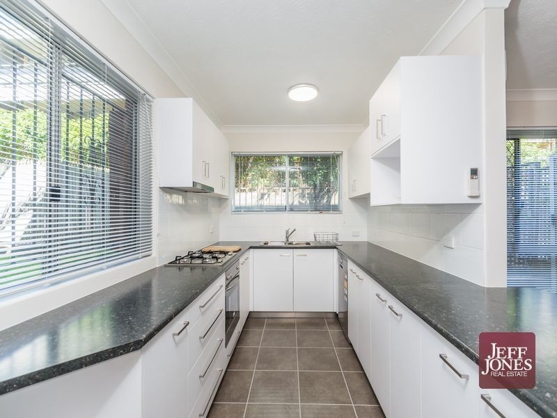 1/558 Logan Road, Greenslopes QLD 4120