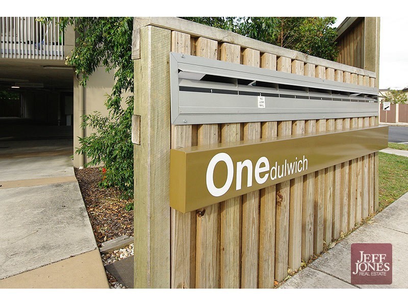 1/1 Dulwich Road, Yeronga QLD 4104