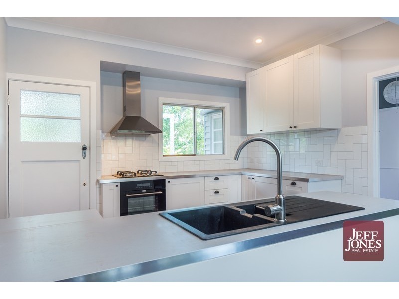 33 Gifford Street, Alderley QLD 4051