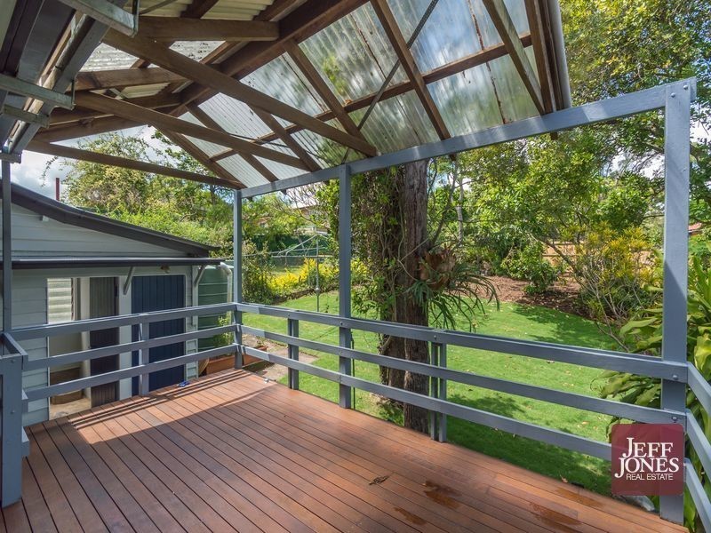 33 Gifford Street, Alderley QLD 4051