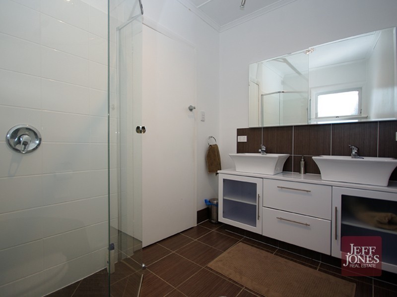 10 Rockingham Street, Mount Gravatt QLD 4122