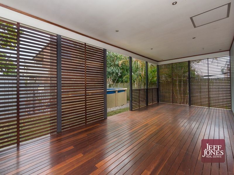 23 Mount Street, Greenslopes QLD 4120