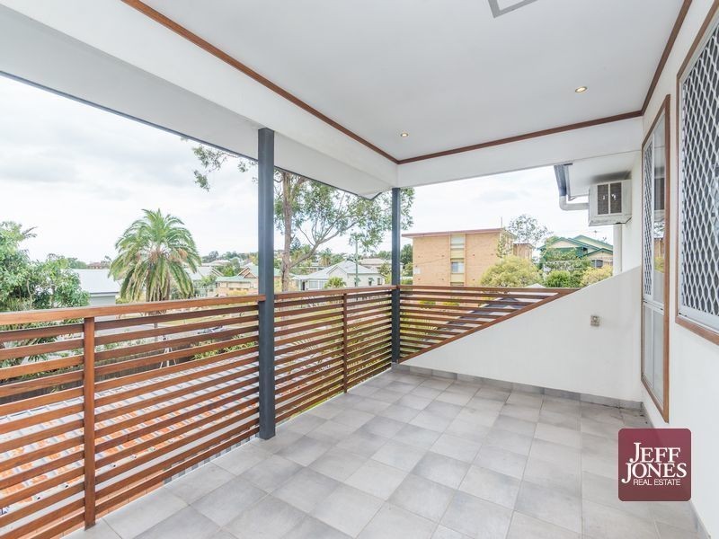 23 Mount Street, Greenslopes QLD 4120