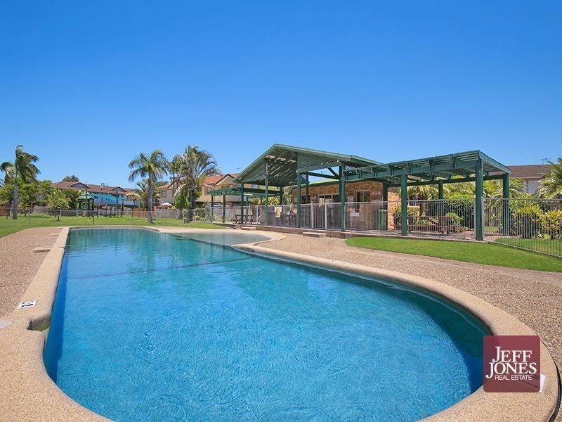 136/9 Bayside Court, Thorneside QLD 4158