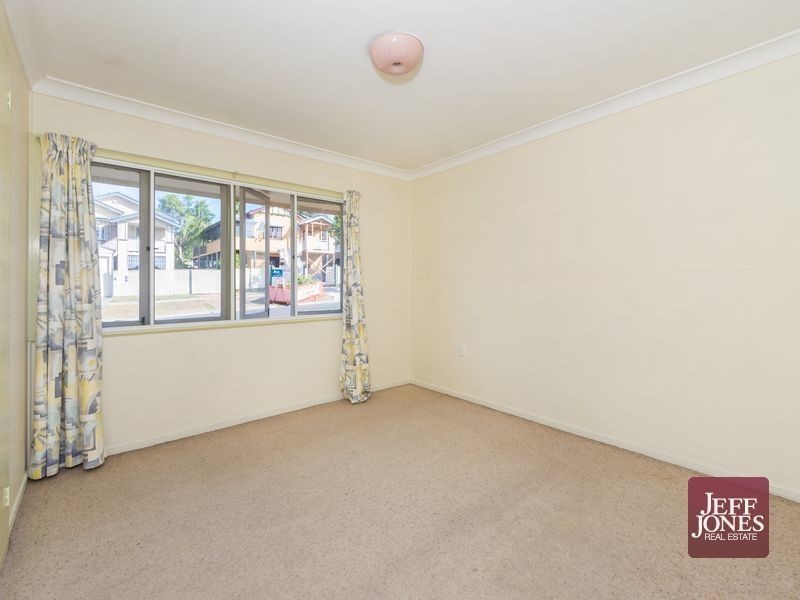 1/28 Harold Street, Holland Park QLD 4121