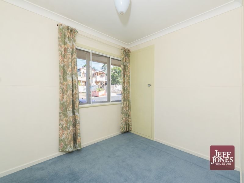 1/28 Harold Street, Holland Park QLD 4121
