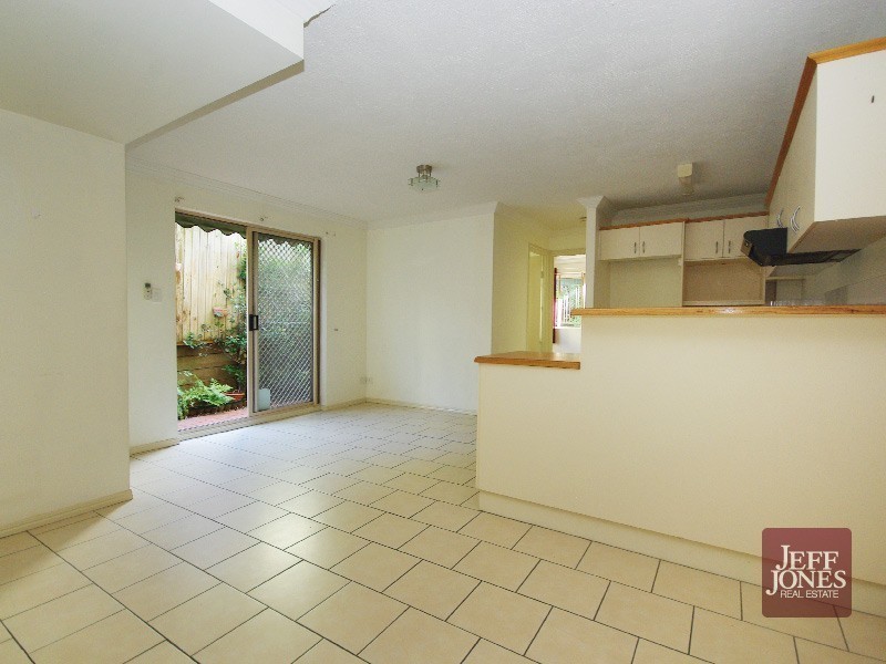 1/89 Chaucer Street, Moorooka QLD 4105