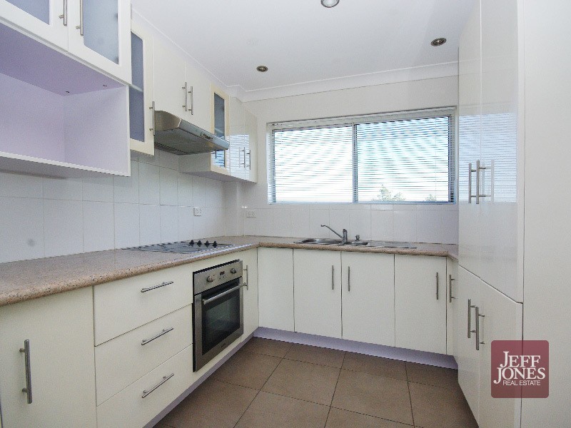 4/35 Henry Street, Greenslopes QLD 4120