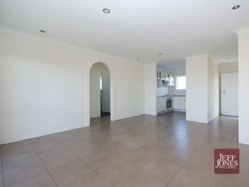 4/35 Henry Street, Greenslopes QLD 4120