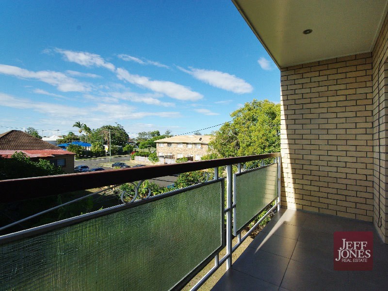 4/35 Henry Street, Greenslopes QLD 4120