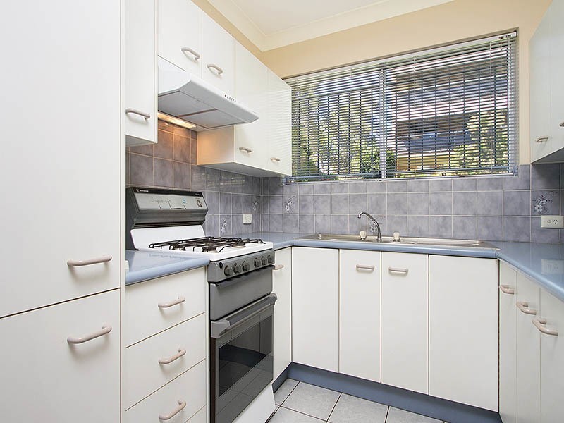 3/558 Logan Road, Greenslopes QLD 4120