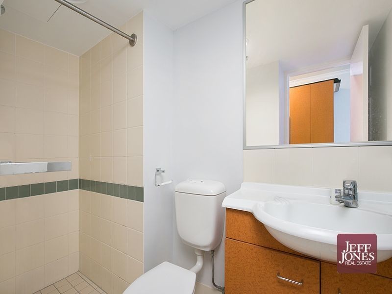 902/188 Shafston Avenue, Kangaroo Point QLD 4169
