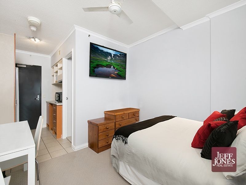 902/188 Shafston Avenue, Kangaroo Point QLD 4169